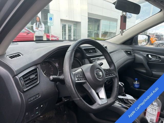 Used 2018 Nissan Rogue SV FWD image 9