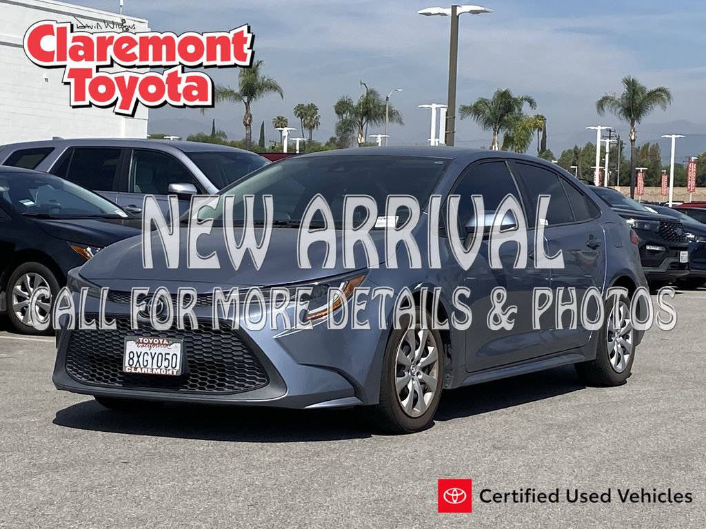 Used 2021 Toyota Corolla LE image 1