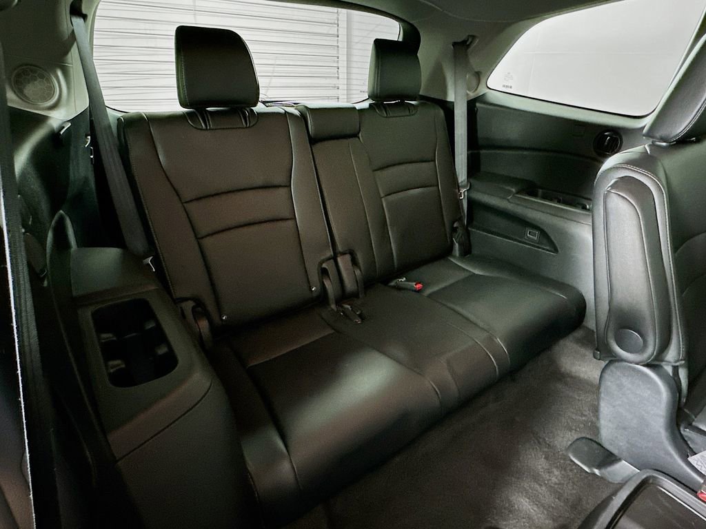 Used 2021 Honda Pilot Touring image 29