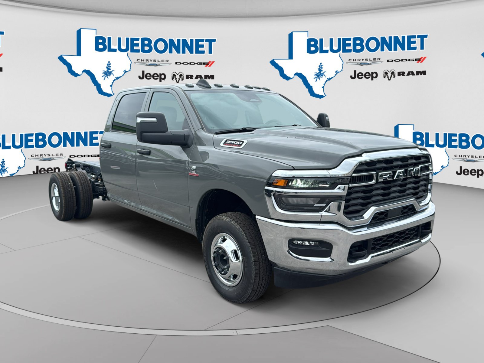 New 2026 RAM 3500 Tradesman w/ Chrome Appearance Group A AWD/4WD image 3