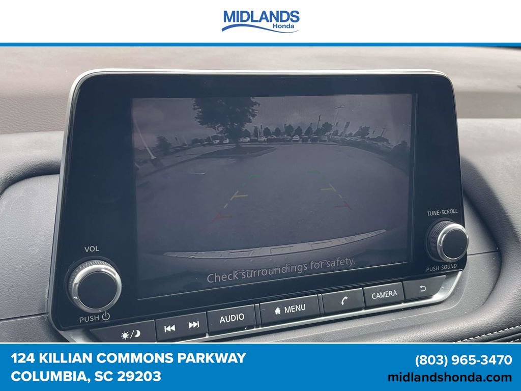 Used 2023 Nissan Rogue SV FWD image 25