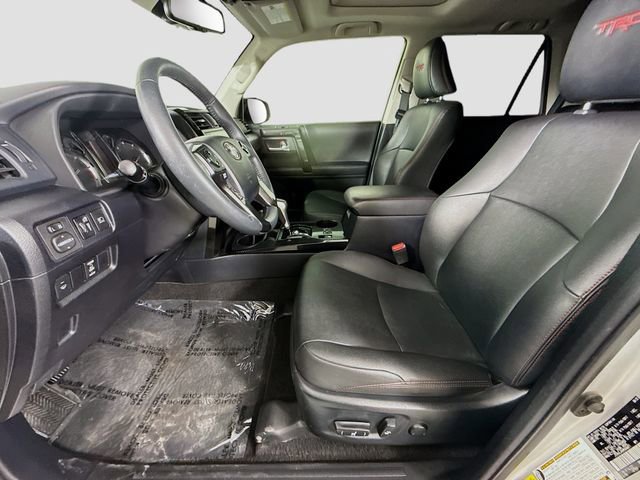 Certified 2021 Toyota 4Runner TRD Off-Road Premium w/ Moonroof Package AWD/4WD image 21