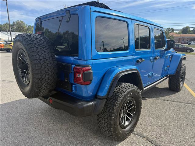 Used 2024 Jeep Wrangler Unlimited Rubicon image 7