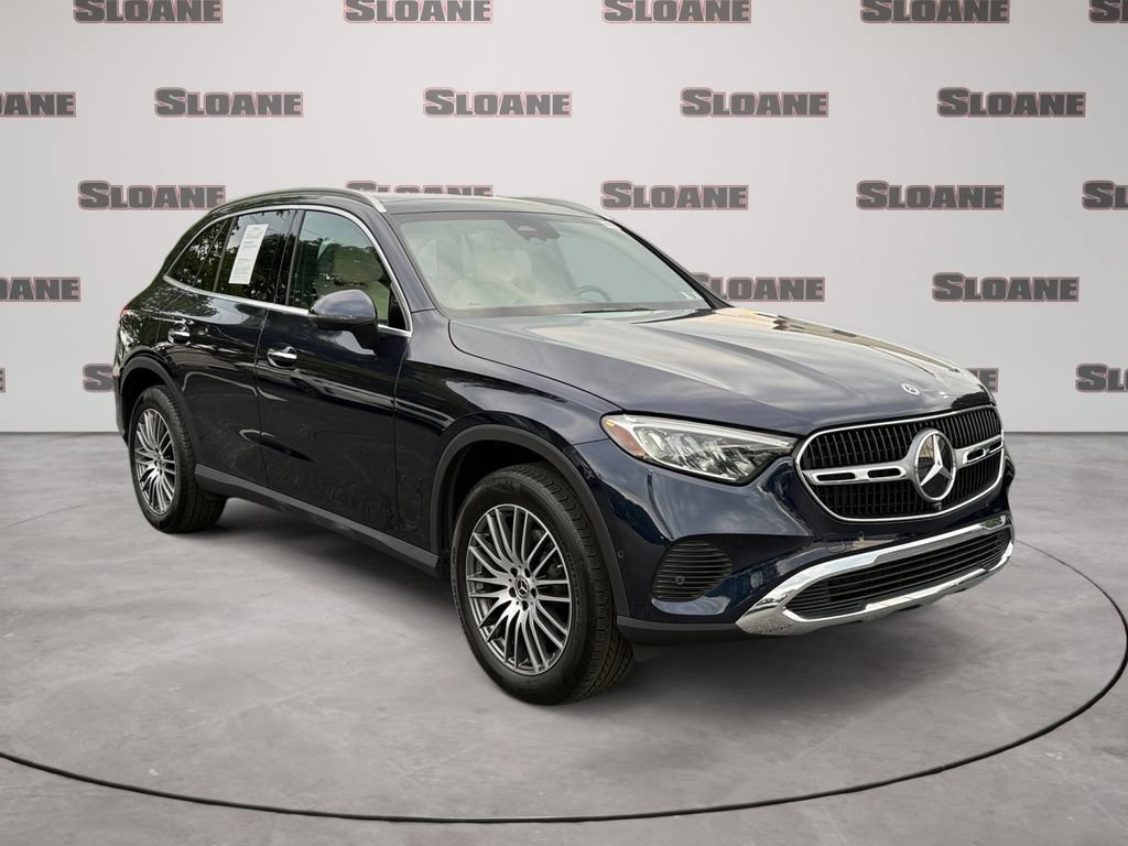 Used 2023 Mercedes-Benz GLC 300 4MATIC image 7