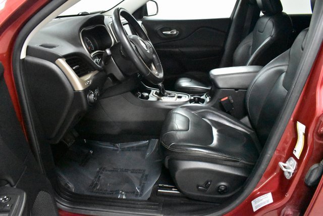 Used 2015 Jeep Cherokee Limited image 12