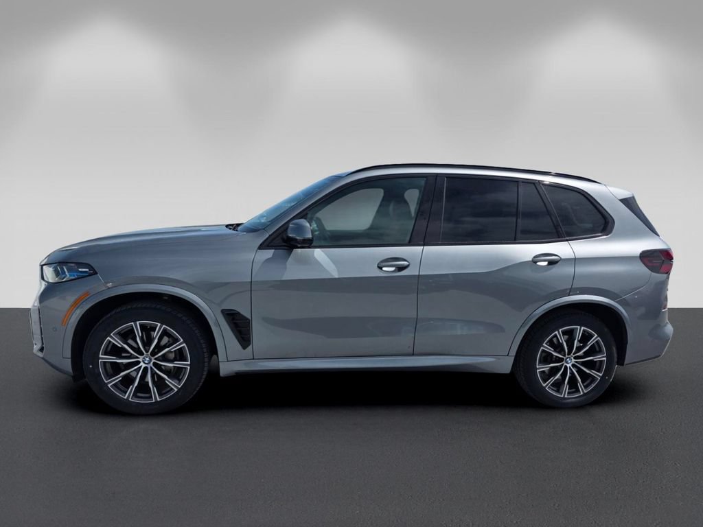 Certified 2025 BMW X5 sDrive40i w/ M Sport Package RWD image 7