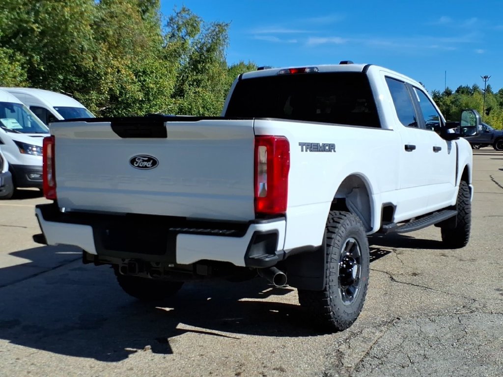 New 2027 Ford F250 XL w/ Tremor Off-Road Package AWD/4WD image 5