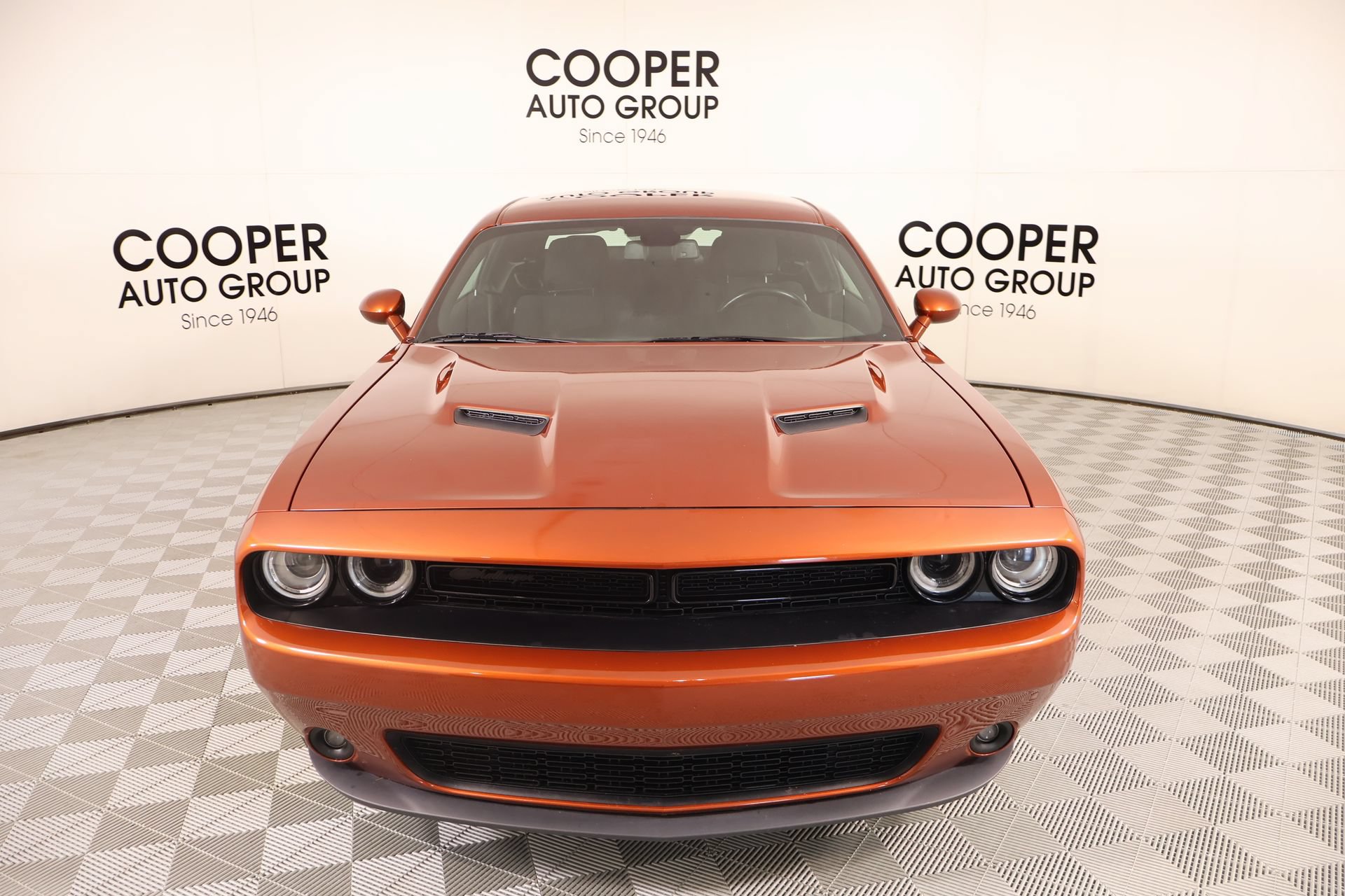 Used 2023 Dodge Challenger SXT w/ Blacktop Package AWD/4WD image 9