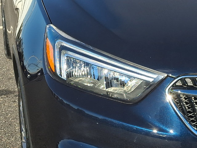 Certified 2022 Buick Encore Preferred w/ Safety Package AWD/4WD image 9