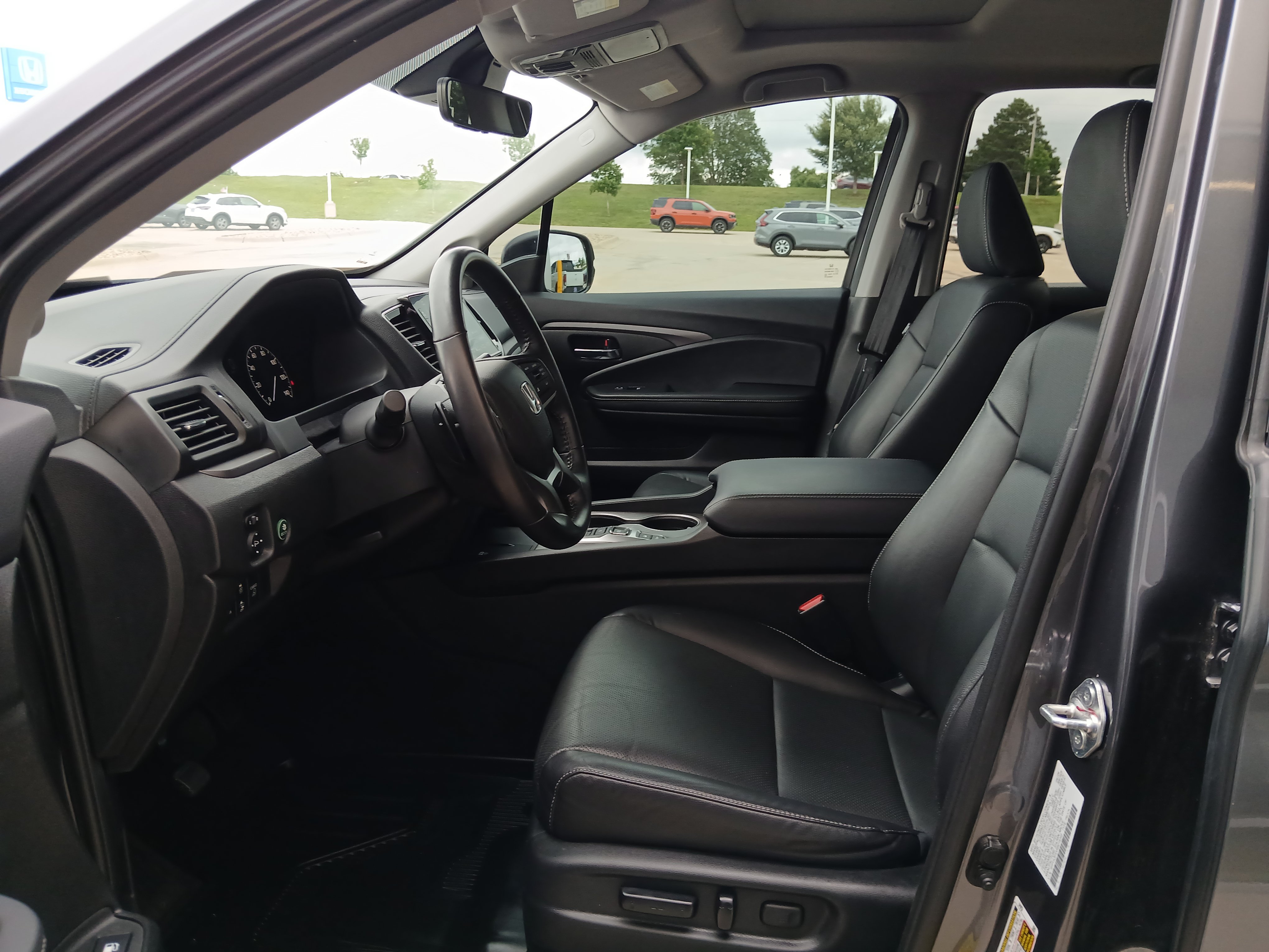 Used 2024 Honda Ridgeline RTL image 8