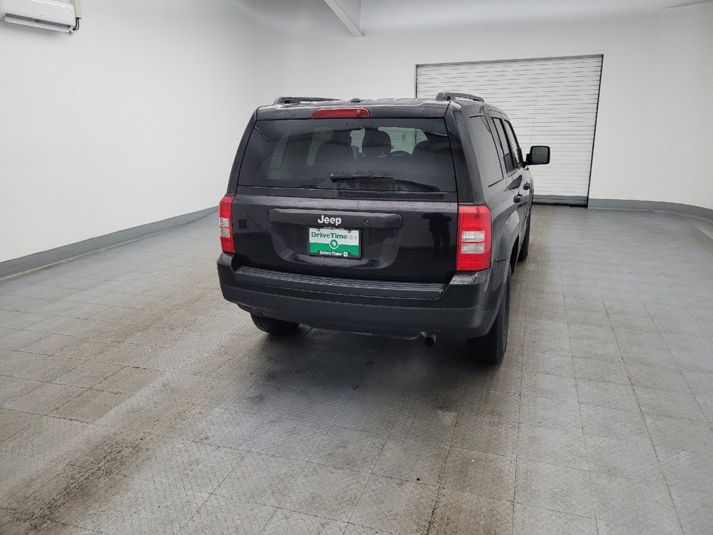 Used 2016 Jeep Patriot Sport image 7