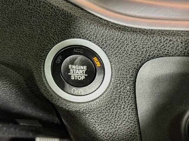 Used 2023 Dodge Charger SXT RWD image 18