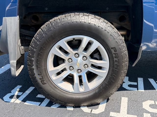 Used 2017 Chevrolet Silverado 1500 LT w/ All Star Edition AWD/4WD image 25
