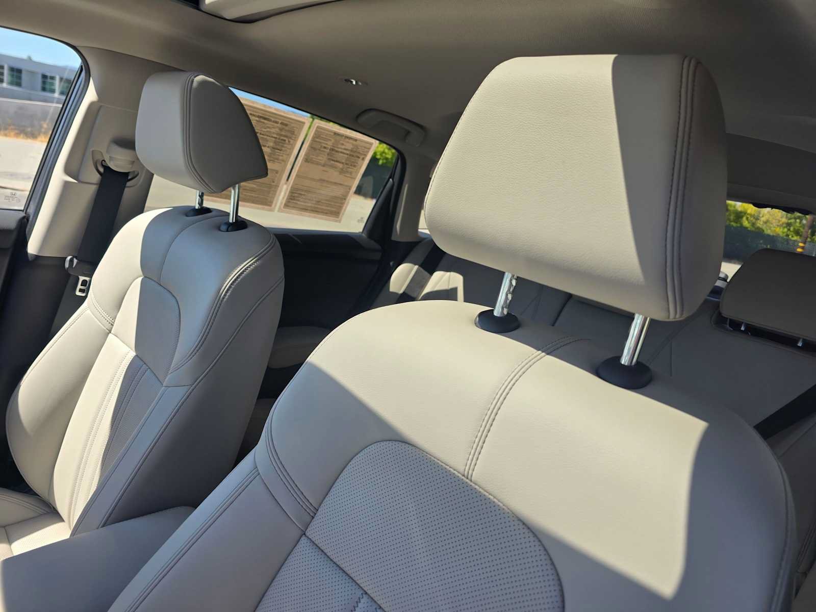 Used 2027 Honda HR-V EX-L image 23