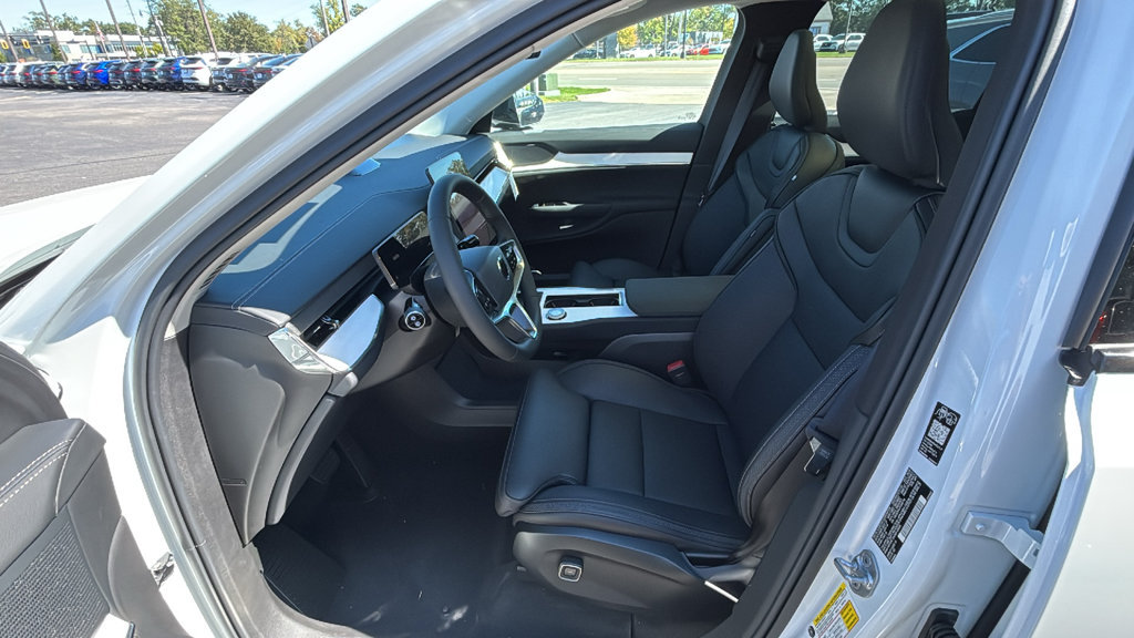 New 2026 Volvo EX90 Ultra AWD/4WD image 24