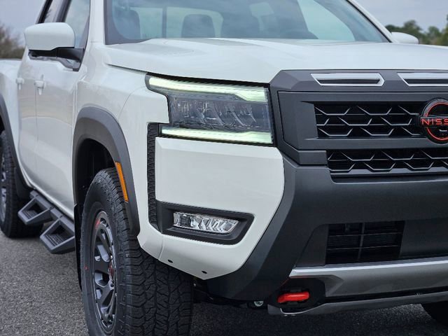 New 2026 Nissan Frontier PRO-4X w/ Pro-4x Convenience Package image 9