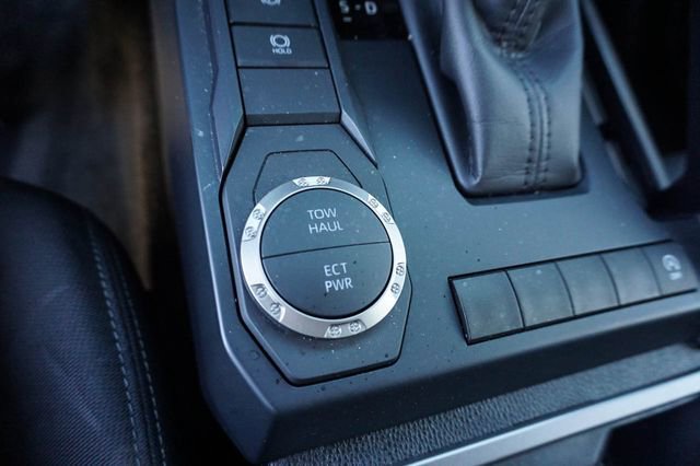 Used 2025 Toyota Tacoma SR5 image 12