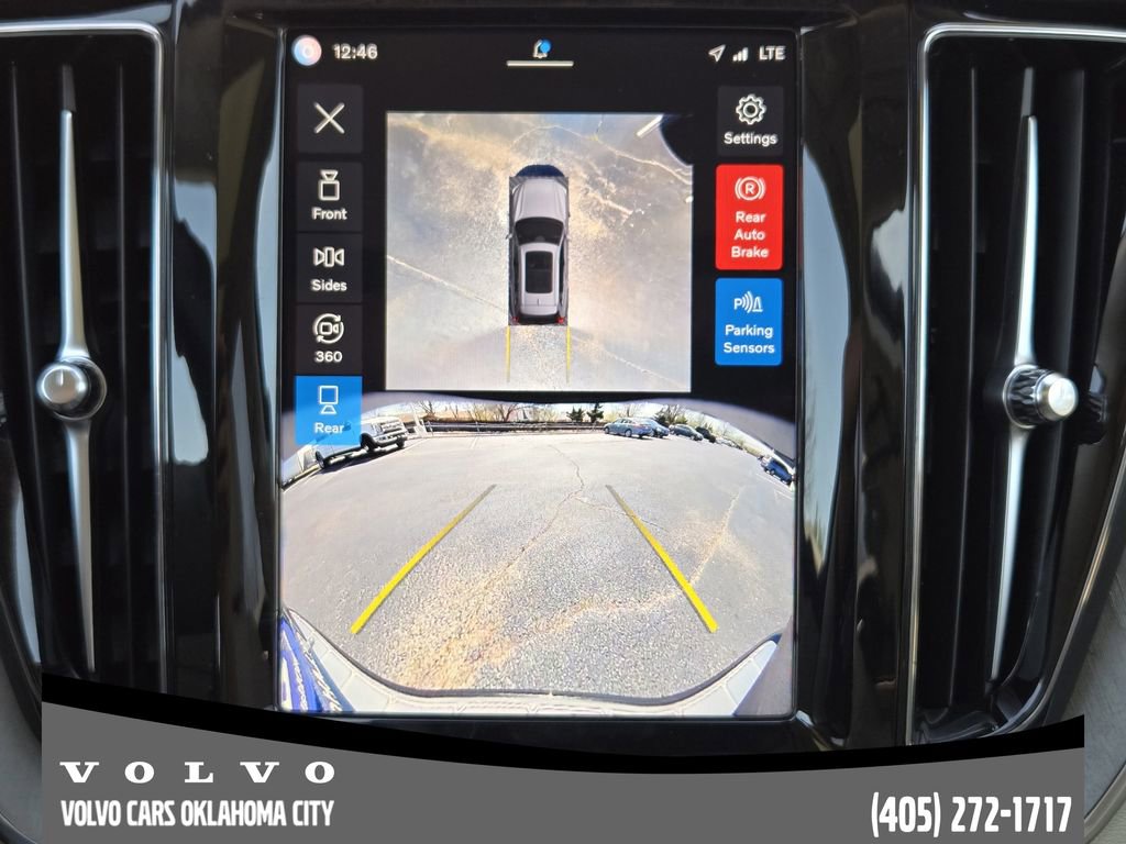 Certified 2024 Volvo XC60 B5 Ultimate w/ Protection Package Premier image 17