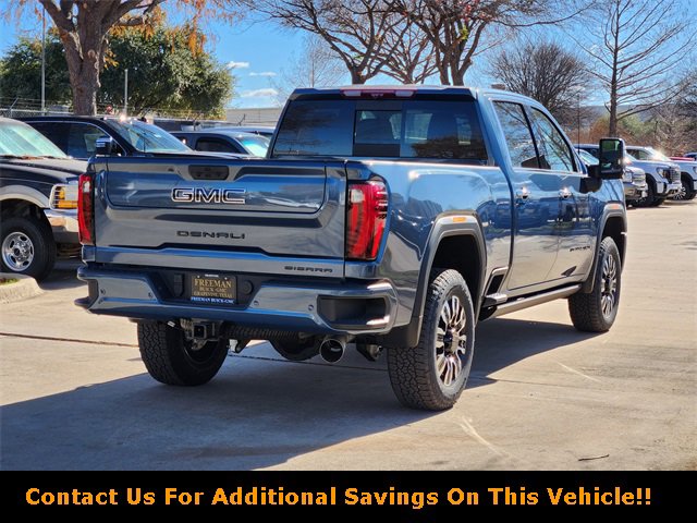 New 2026 GMC Sierra 2500 Denali Ultimate w/ LPO, Black Badging Package image 3