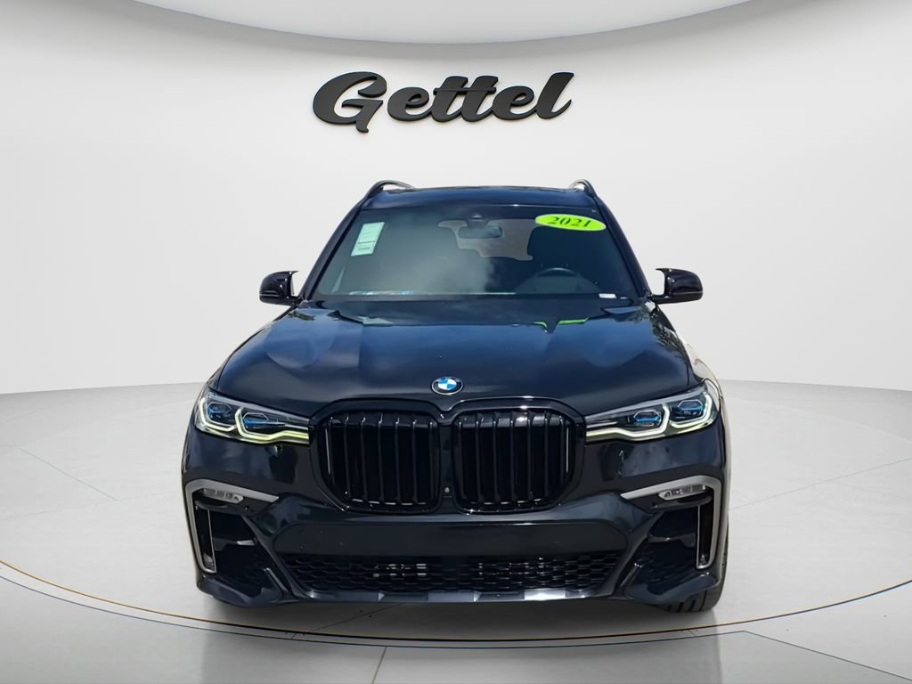 Used 2021 BMW X7 M50i w/ Dynamic Handling Package image 4