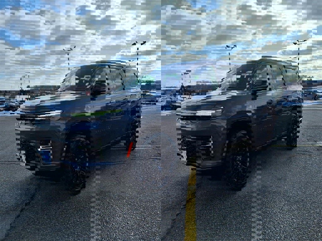 New 2026 Jeep Grand Wagoneer L Limited image 11