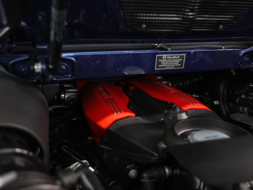 Used 2017 Ferrari 488 Spider image 39