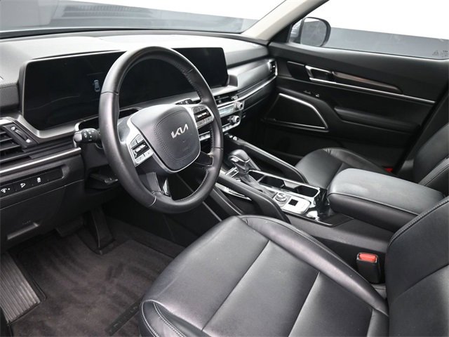 Used 2023 Kia Telluride S image 18