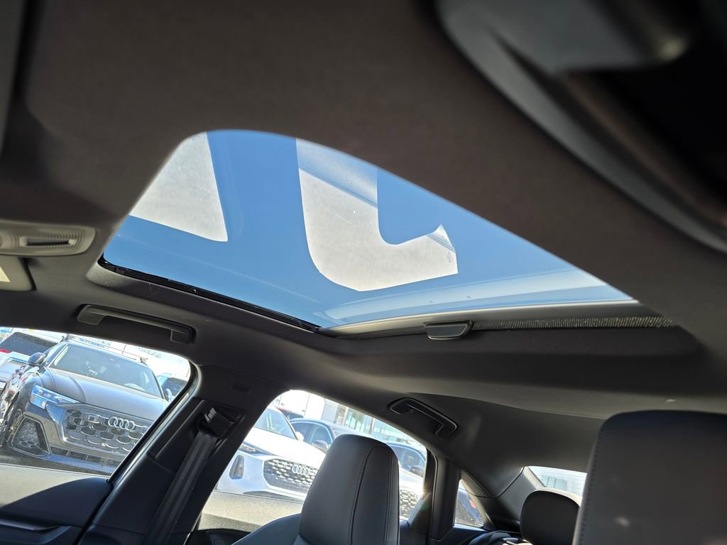 New 2026 Audi RS 3 image 5