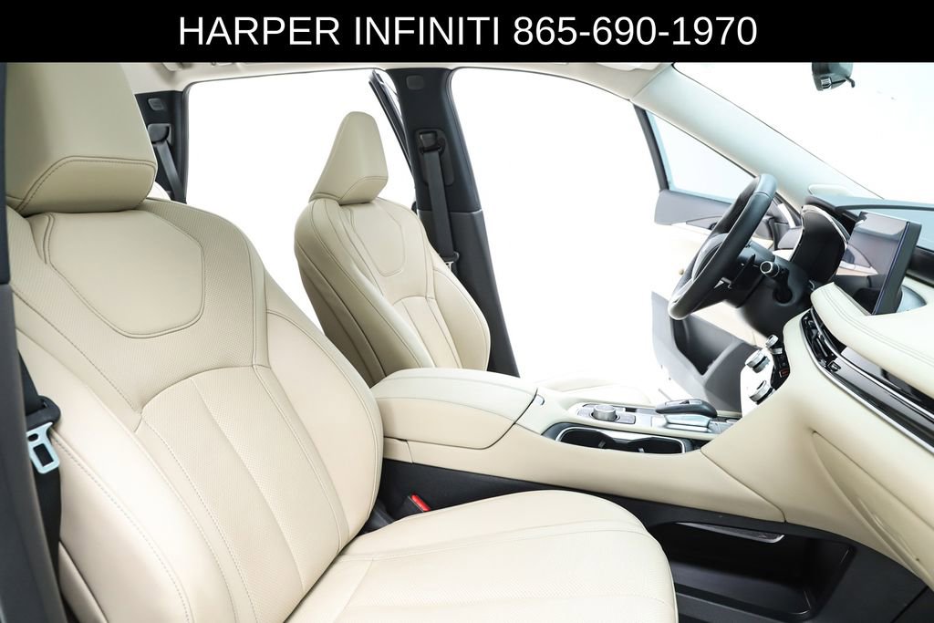 Used 2023 INFINITI QX60 Sensory w/ Vision Package AWD/4WD image 38