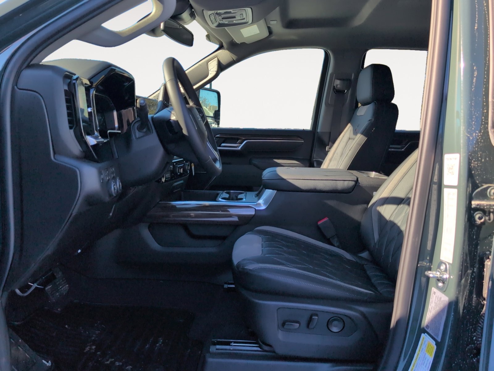 New 2026 Chevrolet Silverado 2500 LT w/ Trail Boss Package image 9