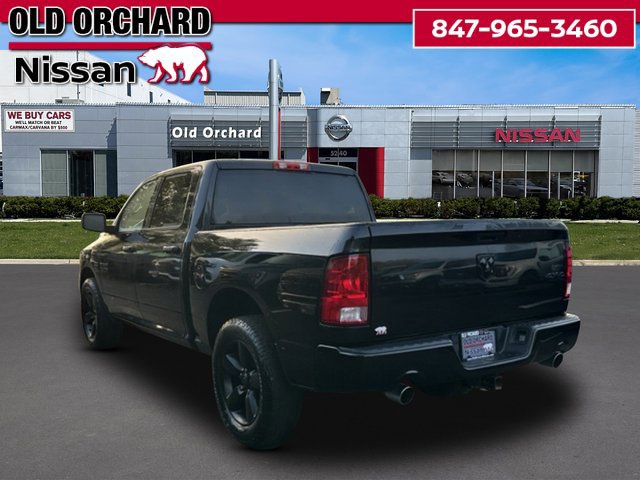 Used 2018 RAM 1500 Express w/ Black Ram 1500 Express Group AWD/4WD image 6