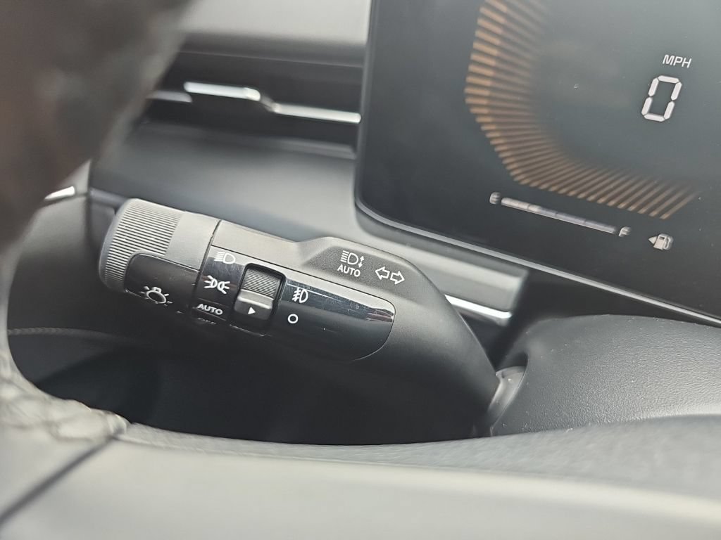 Used 2025 Kia K5 GT-Line FWD image 33