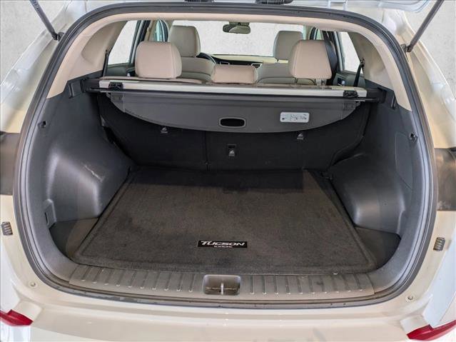 Used 2018 Hyundai Tucson SE image 6