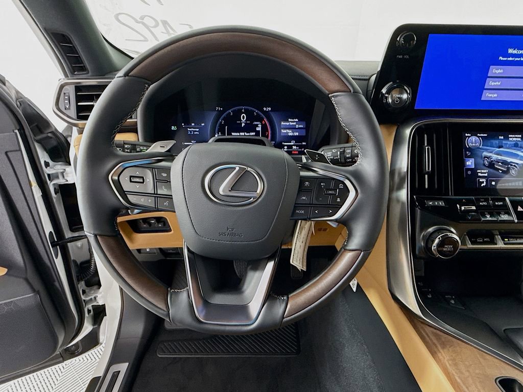 New 2025 Lexus LX 700h Luxury image 10