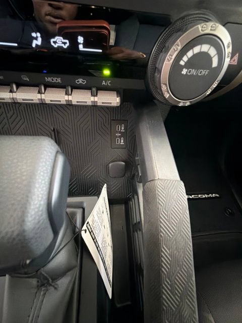 Used 2026 Toyota Tacoma SR5 RWD image 18