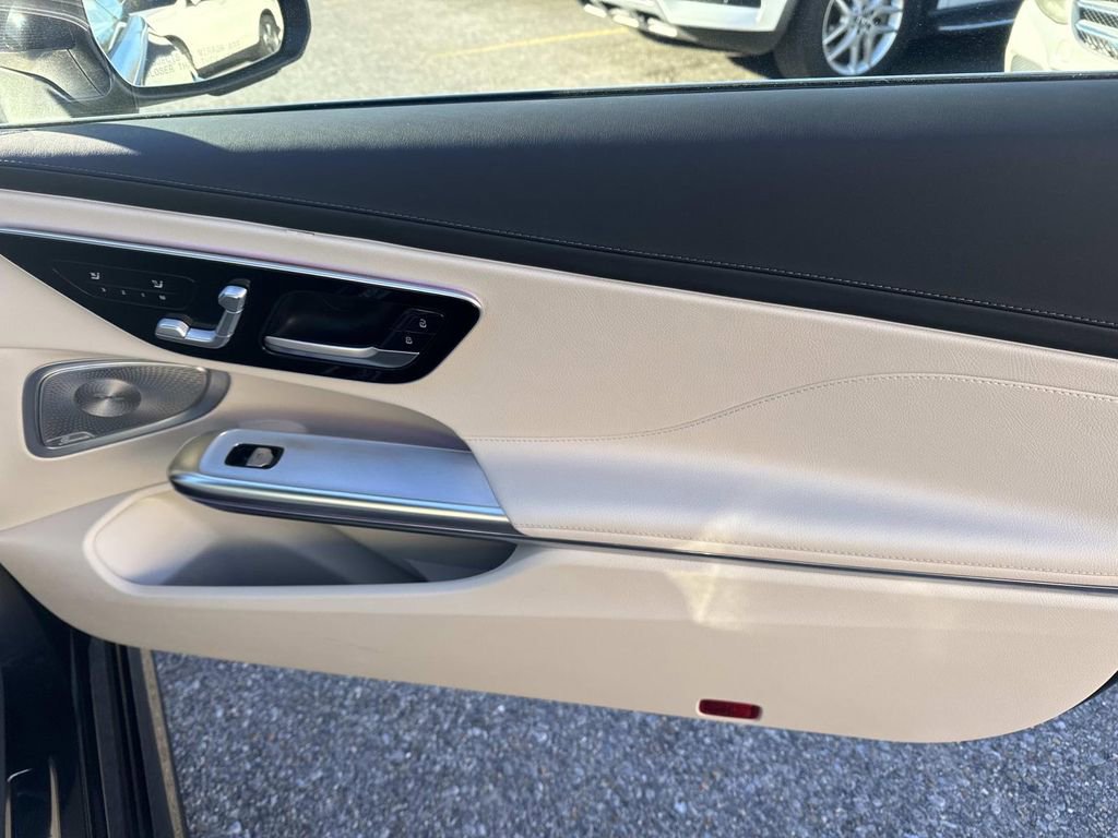 Used 2024 Mercedes-Benz CLE 300 4MATIC Coupe image 14