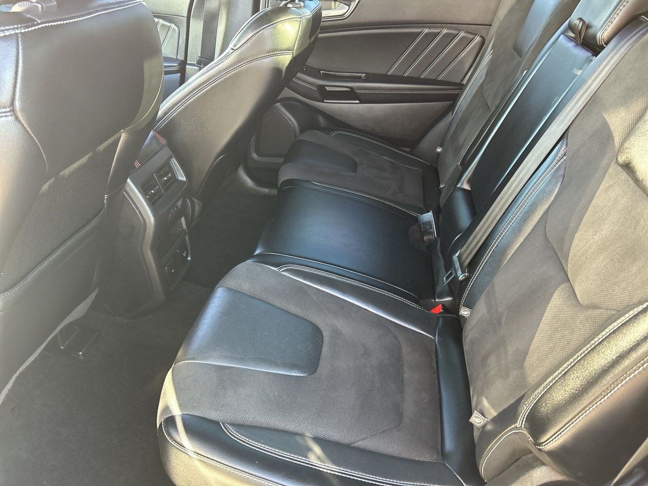 Used 2019 Ford Edge ST w/ Equipment Group 401A AWD/4WD image 13