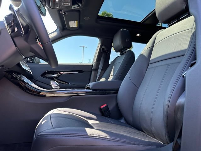 New 2026 Land Rover Range Rover Evoque Dynamic SE AWD/4WD image 10