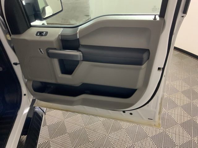 Used 2019 Ford F150 XLT w/ Equipment Group 302A Luxury AWD/4WD image 36