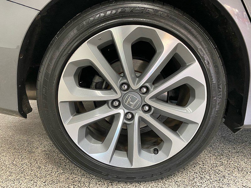 Used 2015 Honda Accord Sport image 25