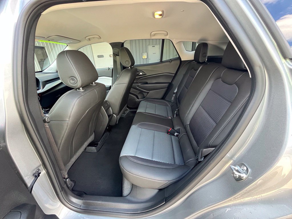 New 2026 Chevrolet Trax LT w/ Driver Confidence Package FWD image 15