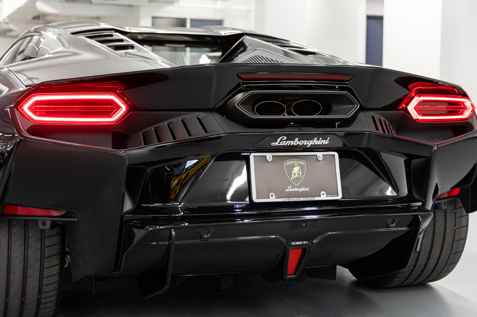 Used 2026 Lamborghini Temerario AWD/4WD image 19