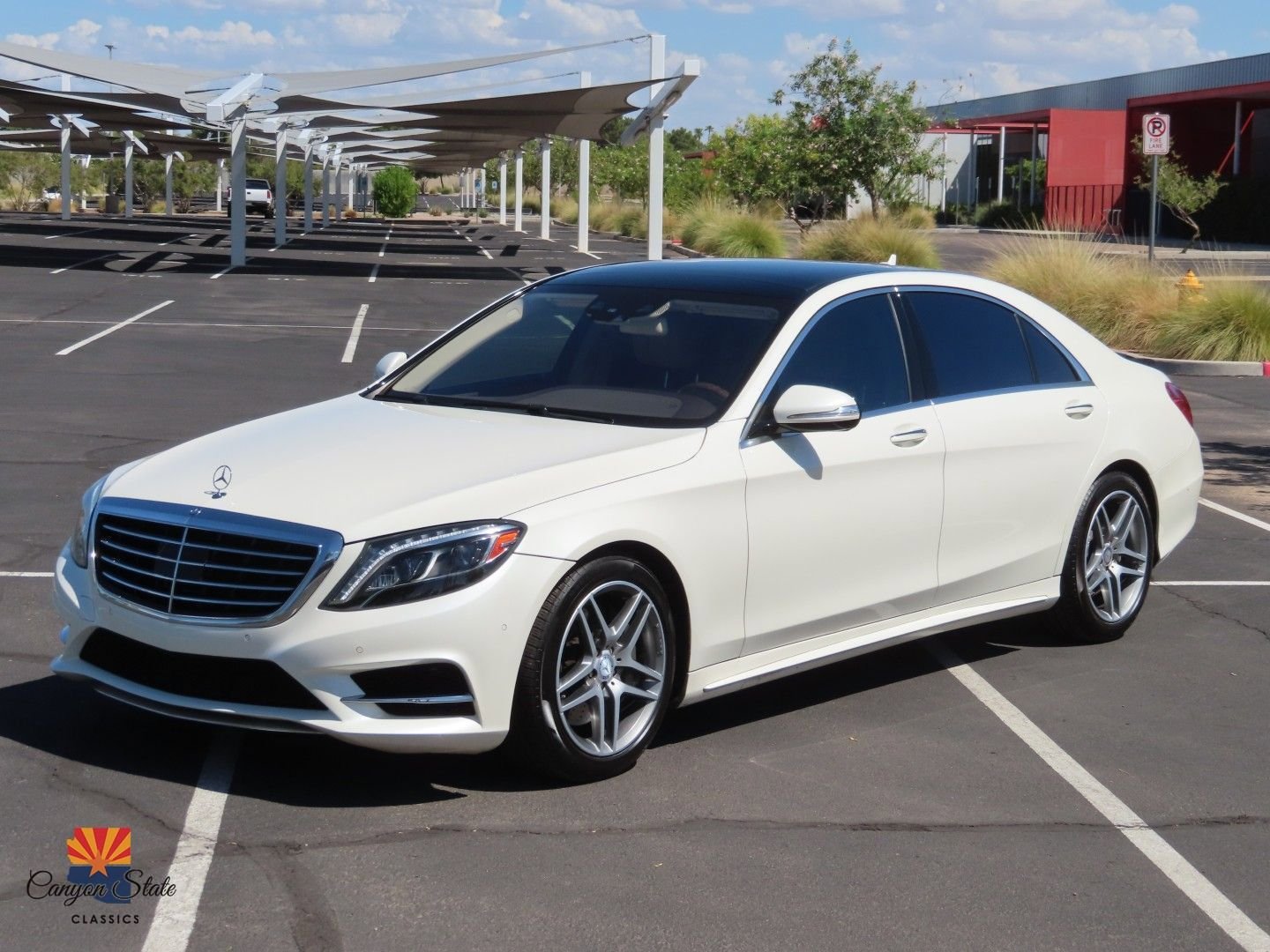 Used 2014 Mercedes-Benz S 550 Sedan w/ Sport Package w/ Sport Package image 10