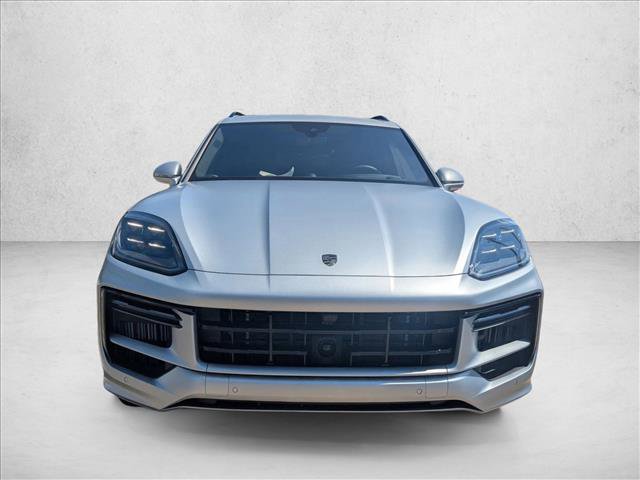 Used 2025 Porsche Cayenne Turbo video 2