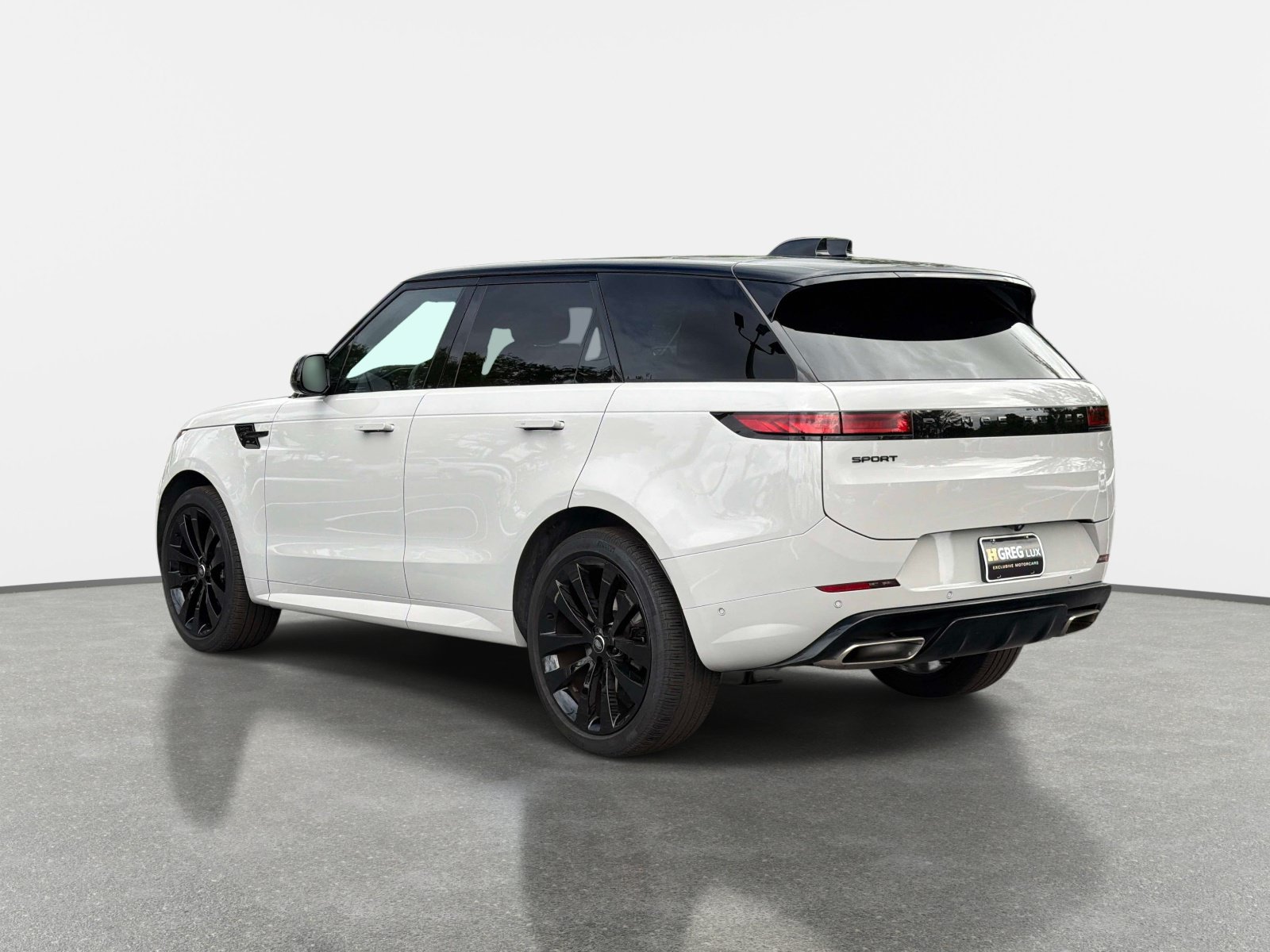 Used 2025 Land Rover Range Rover Sport Dynamic SE AWD/4WD image 5