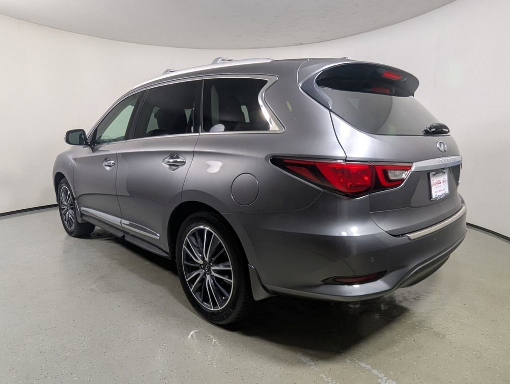 Used 2018 INFINITI QX60 FWD w/ Deluxe Technology Package image 5