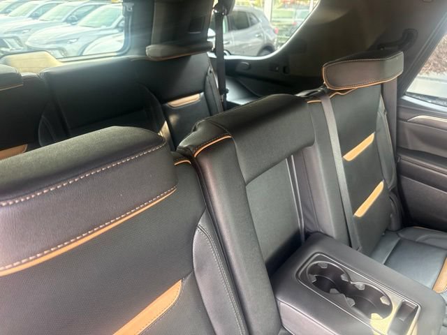Used 2022 GMC Yukon AT4 AWD/4WD image 29