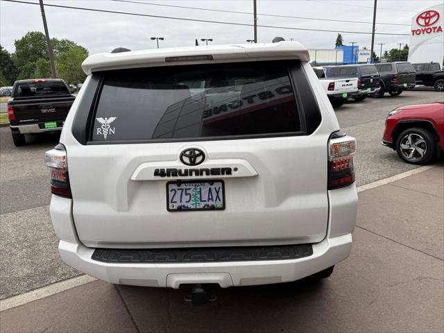 Certified 2018 Toyota 4Runner SR5 AWD/4WD image 7