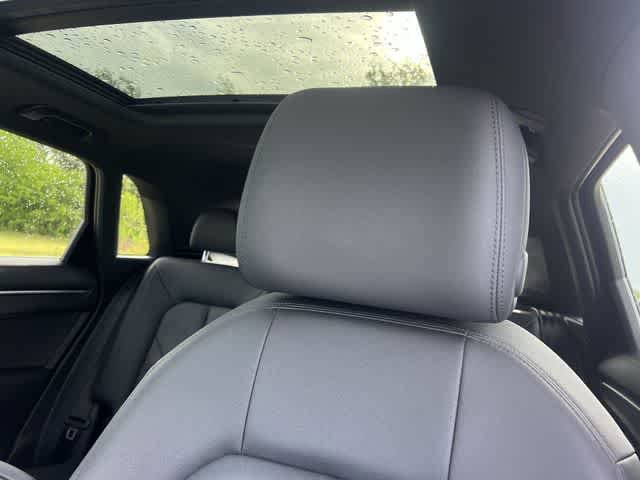 Used 2020 Audi Q3 2.0T Premium w/ Convenience Package image 25