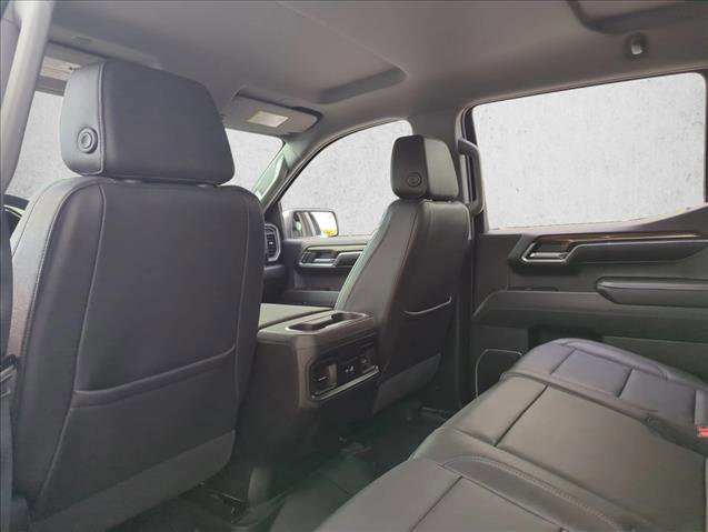 Used 2024 Chevrolet Silverado 1500 LT w/ Leather Package image 15